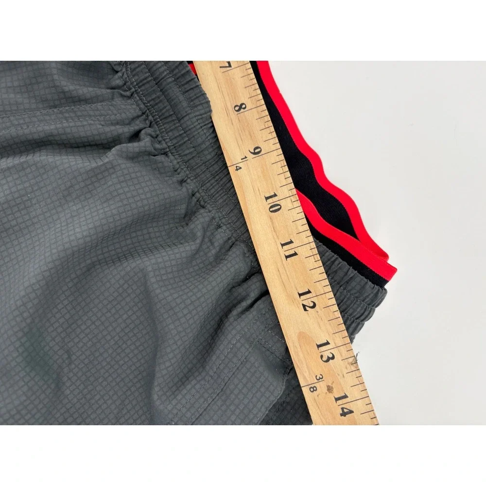 SAXX Kinetic Train 2N1 Shorts Mens Medium Gray Red BallPark Pouch Athletic Gym